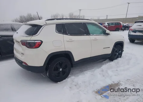 2021 Jeep Compass Latitude 4X4 from USA, damaged, VIN 3C4NJDBB7MT509892